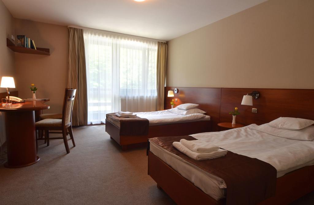 Osrodek Beskid Fizjo & Spa Корбелюв Экстерьер фото